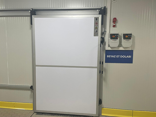 Monorail Sliding Cold Storage Doors